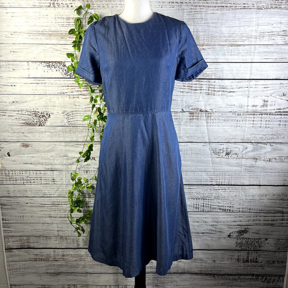 Banana Republic Dress $128 size 4 Denim Jean Tencel Career Wedding Knee A Line - Picture 3 of 16